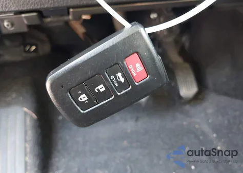 2018 Toyota Rav4 Xle z USA, uszkodzony, nr VIN 2T3RFREV5JW712483